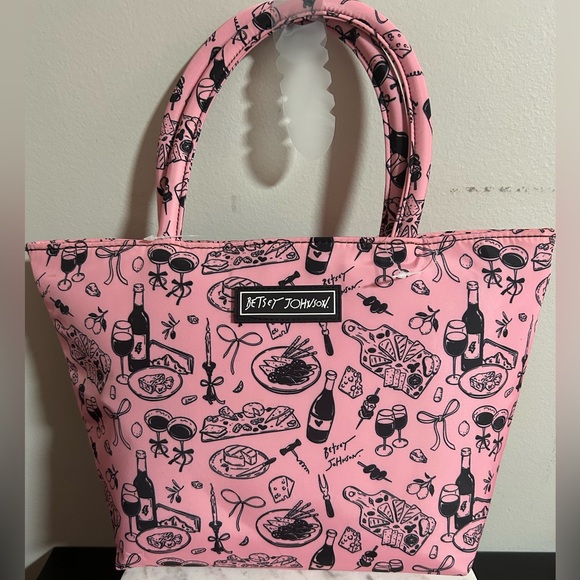 Betsey Johnson Insulted Lunch Tote NWT - Picture 3 of 5